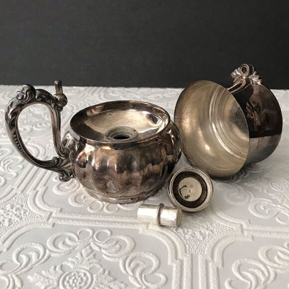 Antique Pairpoint Quadruple Silver Plate Handheld Oil Lamp with Cup - Picture 7 of 16